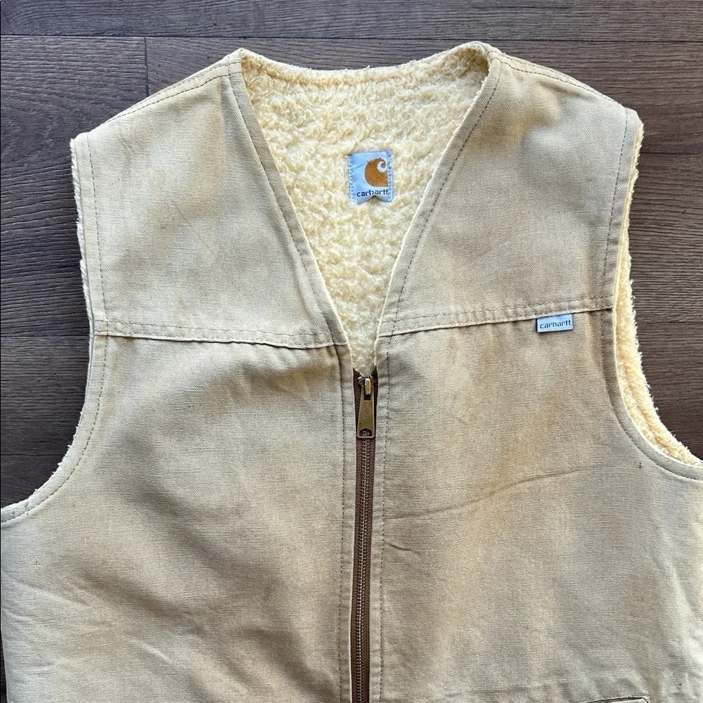 Carhartt Vintage Wool Tan Vest !!